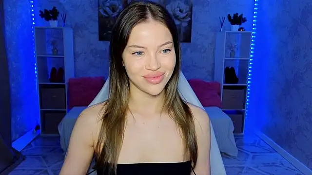 EmmyMills online show from 06.05.26