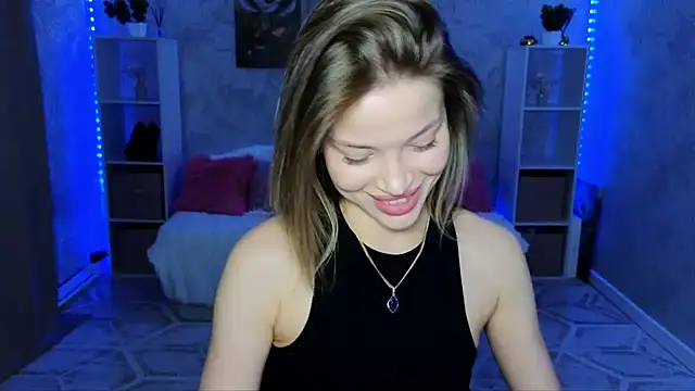 EmmyMills online show from 08.05.26