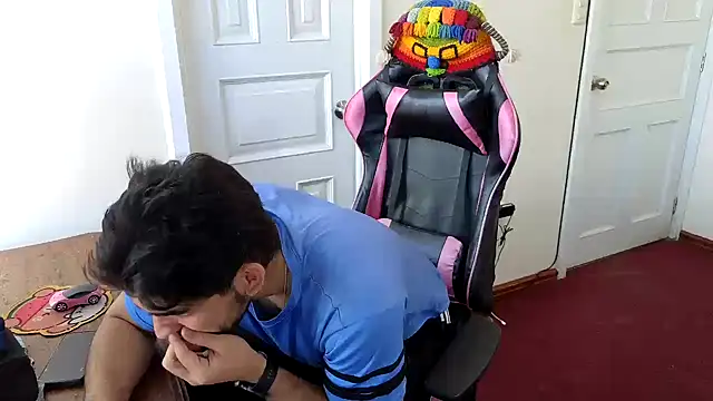 Snapshot of Jackyrose chatting on 12.03.25 Jackyrose online show from 12.03.25