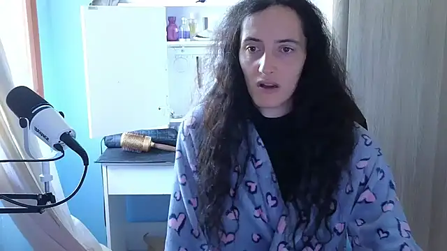 MemiKouki online show from 10.08.25