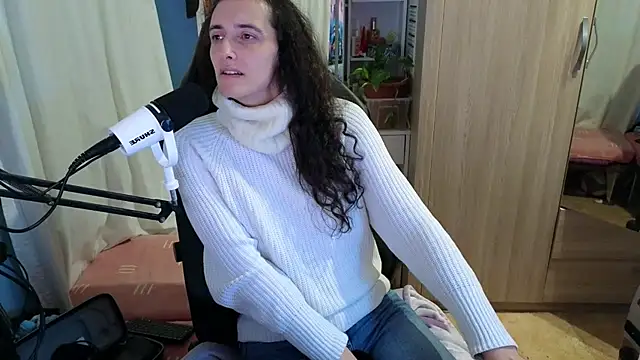 MemiKouki online show from 11.24.25