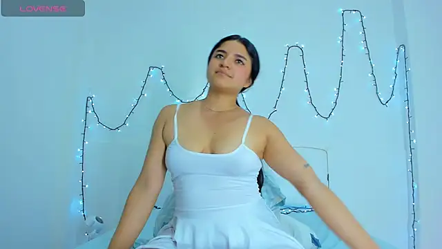 ayheleensexygirl1 online show from 01.19.25