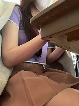 Lami Mi online show from 03.09.25