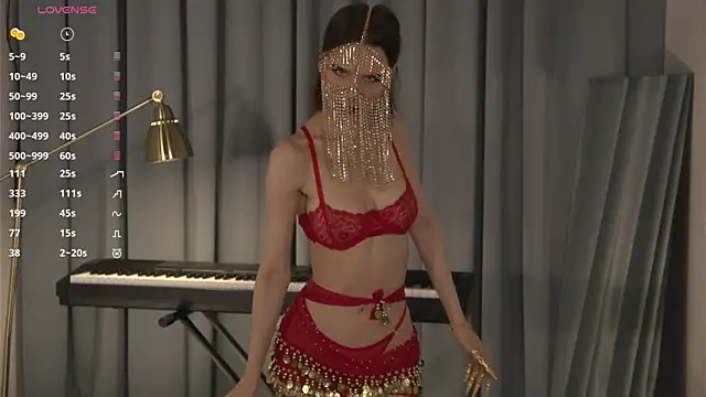 Snapshot of Elation_Evy chatting on 10.14.25 Elation Evy online show from 10.14.25