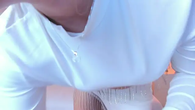 Sophia turneer online show from 02.24.25