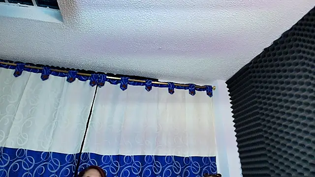 dannamomcerrat online show from 01.24.25