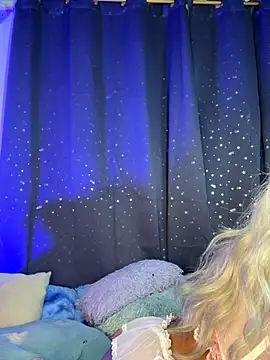 Alexa Chanell Oficial online show from 09.10.25