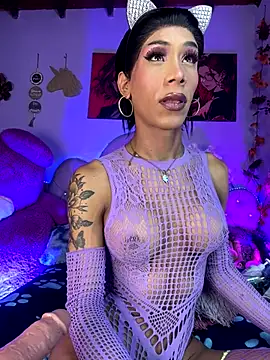 Alexa Chanell Oficial online show from 10.11.25