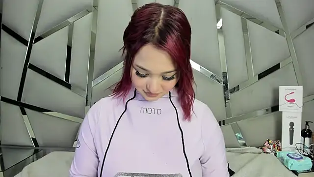 Catherinee69 x online show from 02.15.26