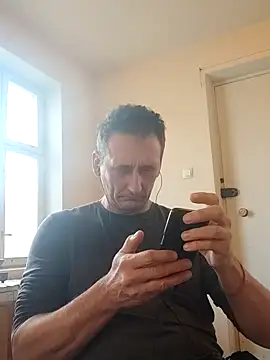 Viause Kentauelle online show from 03.05.25