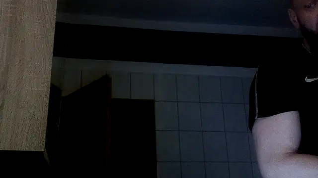 Snapshot of donhulio482 chatting on 11.01.25 donhulio482 online show from 11.01.25