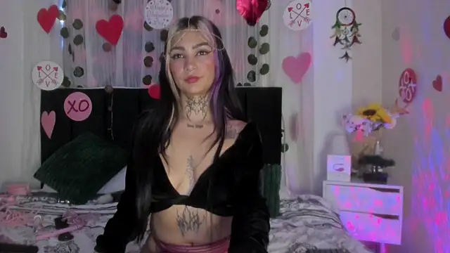 party-naugthysex online show from 02.15.25