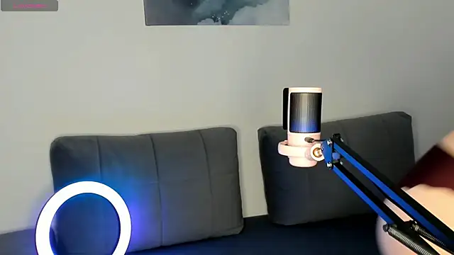 MiaThaine online show from 02.09.25