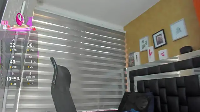 charlotte  G online show from 03.06.25