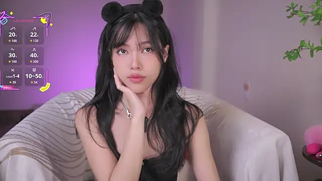 Miuzxc online show from 09.09.25