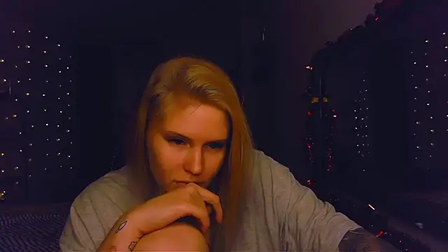 VoluptuousDreams online show from 12.06.24