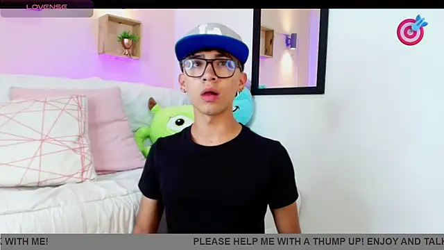 Snapshot of Niico_Cruz chatting on 03.01.25 Niico Cruz online show from 03.01.25