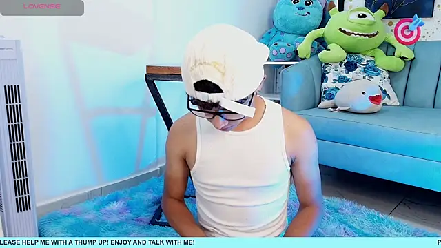 Snapshot of Niico_Cruz chatting on 03.06.25 Niico Cruz online show from 03.06.25