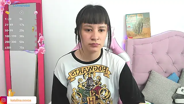 Katalina novoa online show from 03.16.25