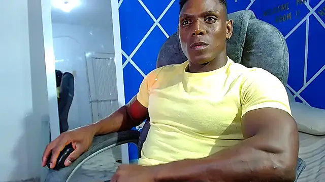 Snapshot of alexander_megan chatting on 01.15.25 alexander megan online show from 01.15.25