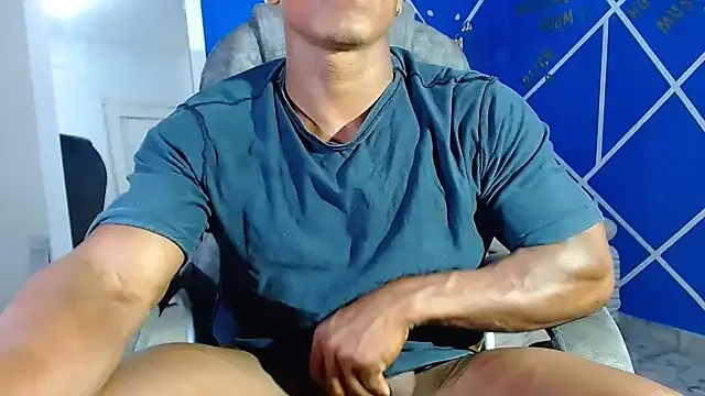 Snapshot of alexander_megan chatting on 02.01.25 alexander megan online show from 02.01.25