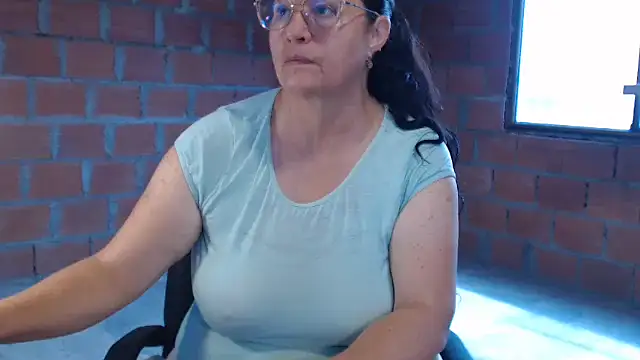 hairyglad69 online show from 06.16.26