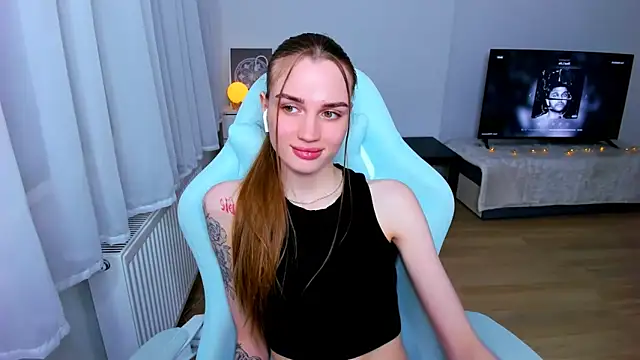 Snapshot of StellaLawless chatting on 01.22.25 StellaLawless online show from 01.22.25