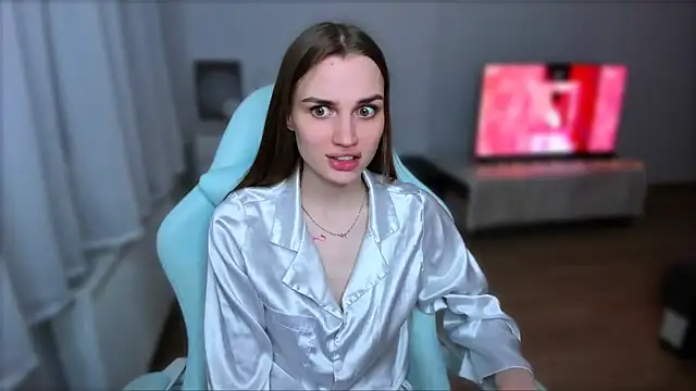 Snapshot of StellaLawless chatting on 02.05.25 StellaLawless online show from 02.05.25