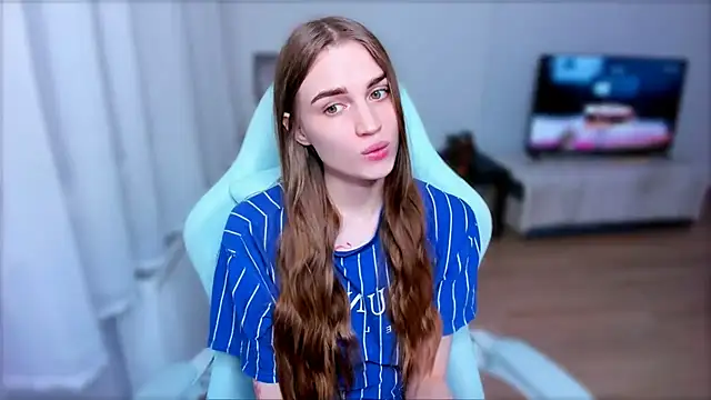 Snapshot of StellaLawless chatting on 02.23.25 StellaLawless online show from 02.23.25