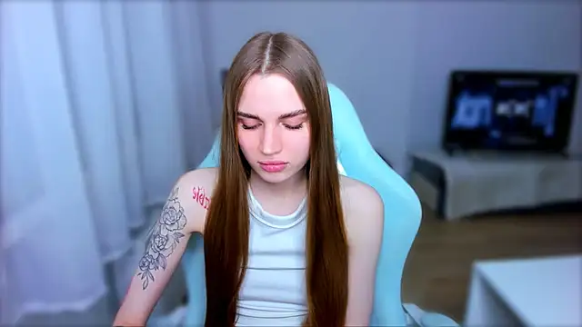 Snapshot of StellaLawless chatting on 03.05.25 StellaLawless online show from 03.05.25