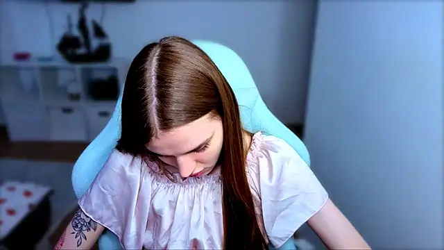 Snapshot of StellaLawless chatting on 11.01.25 StellaLawless online show from 11.01.25