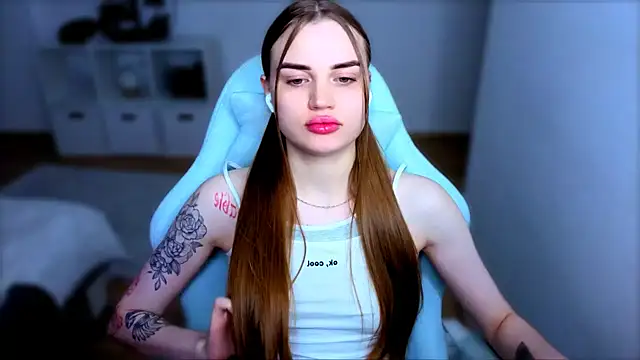 Snapshot of StellaLawless chatting on 11.11.25 StellaLawless online show from 11.11.25