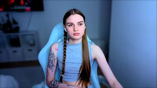 StellaLawless online show from 01.07.26