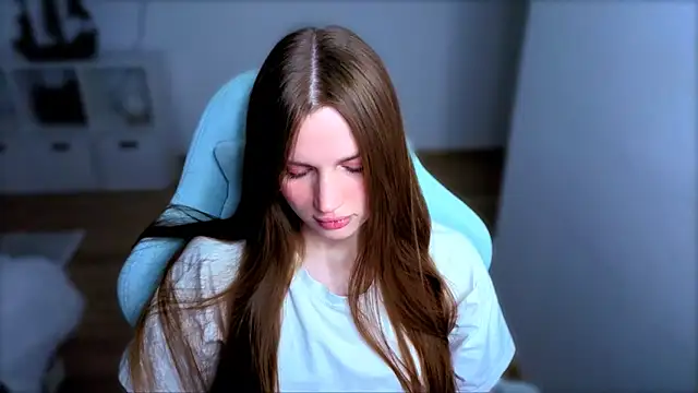 StellaLawless online show from 02.28.26