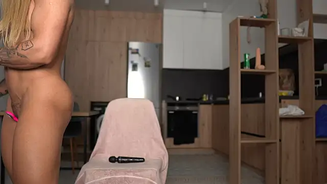 Nikita Karma online show from 10.13.25