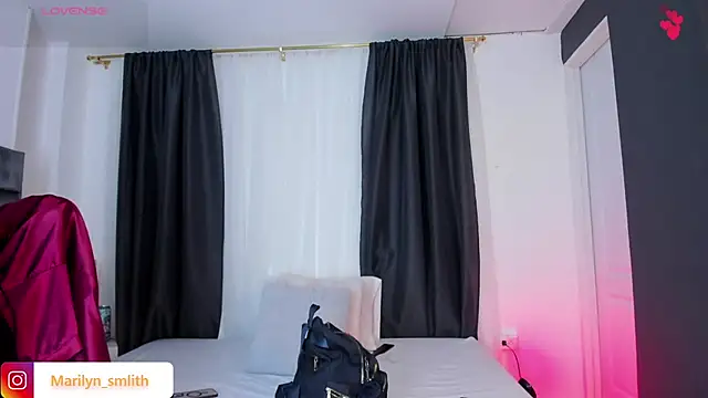 Snapshot of MarilynSmIith chatting on 09.12.25 MarilynSmIith online show from 09.12.25