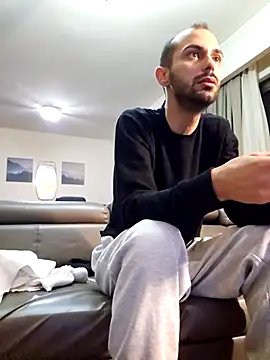 denisxlRo online show from 12.14.25