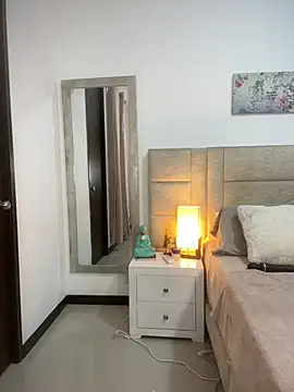 Snapshot of valecruz903 chatting on 02.26.25 valecruz903 online show from 02.26.25