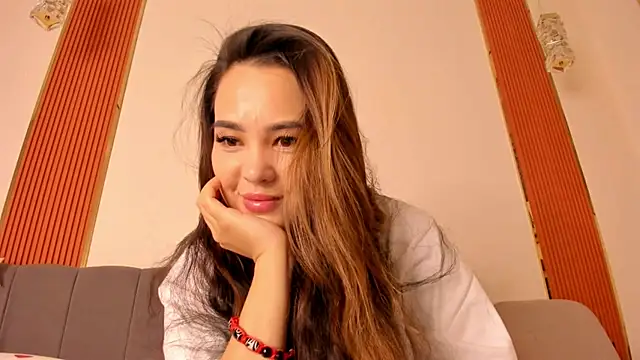 furry bear online show from 01.18.26