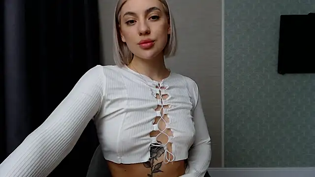 Snapshot of hot-sasha9 chatting on 02.23.25 hot-sasha9 online show from 02.23.25