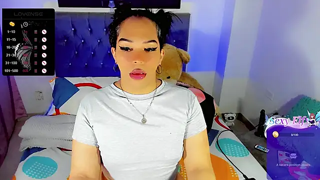 Snapshot of Zakura_hot1 chatting on 02.13.26 Zakura hot1 online show from 02.13.26