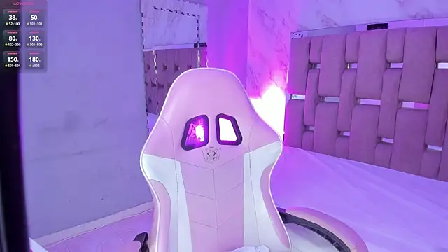 ThanaSaadi online show from 12.14.25