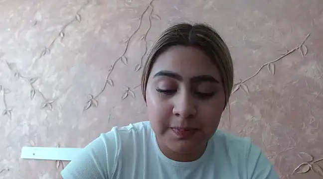 Miabonnett  online show from 01.19.25