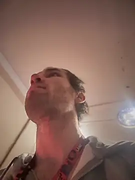 Snapshot of pervy_devil chatting on 01.14.25 pervy devil online show from 01.14.25