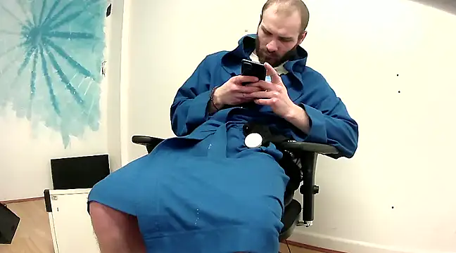 Snapshot of pervy_devil chatting on 03.14.25 pervy devil online show from 03.14.25