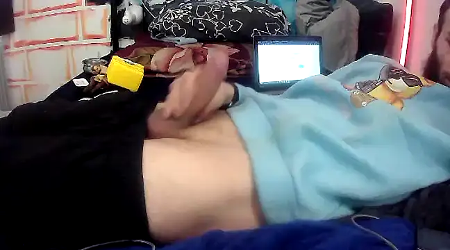 Snapshot of pervy_devil chatting on 03.20.25 pervy devil online show from 03.20.25