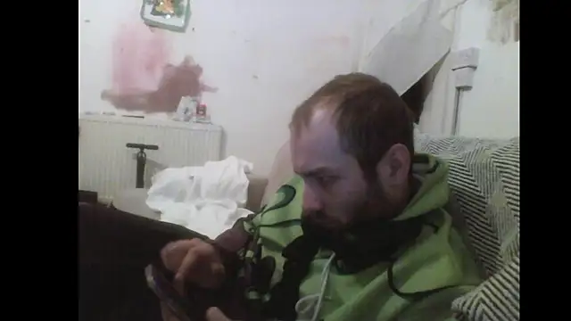 Snapshot of pervy_devil chatting on 11.23.25 pervy devil online show from 11.23.25