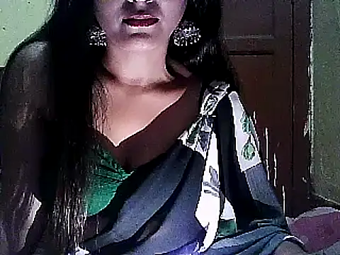 Snapshot of Model-Tanya chatting on 02.01.25 Model-Tanya online show from 02.01.25