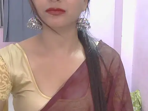 Snapshot of Model-Tanya chatting on 02.06.25 Model-Tanya online show from 02.06.25