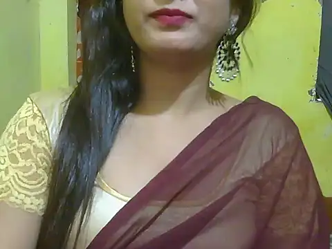 Snapshot of Model-Tanya chatting on 02.12.25 Model-Tanya online show from 02.12.25